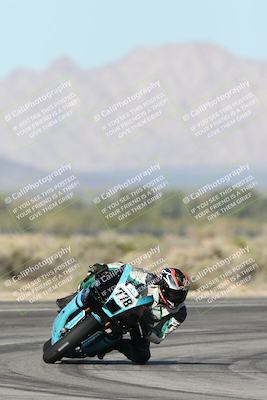 media/Jan-15-2026-Racers Edge (Thu) [[dfebeb70ab]]/2-A Group/Session 3 (Turn 16)/